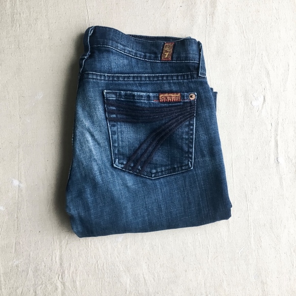 7 For All Mankind // Dojo Crop in Fate - Picture 3 of 3